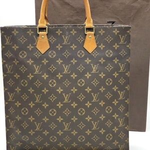 Authentic Louis Vuitton Monogram Sac Plat Classic Structured  Vintage Tote